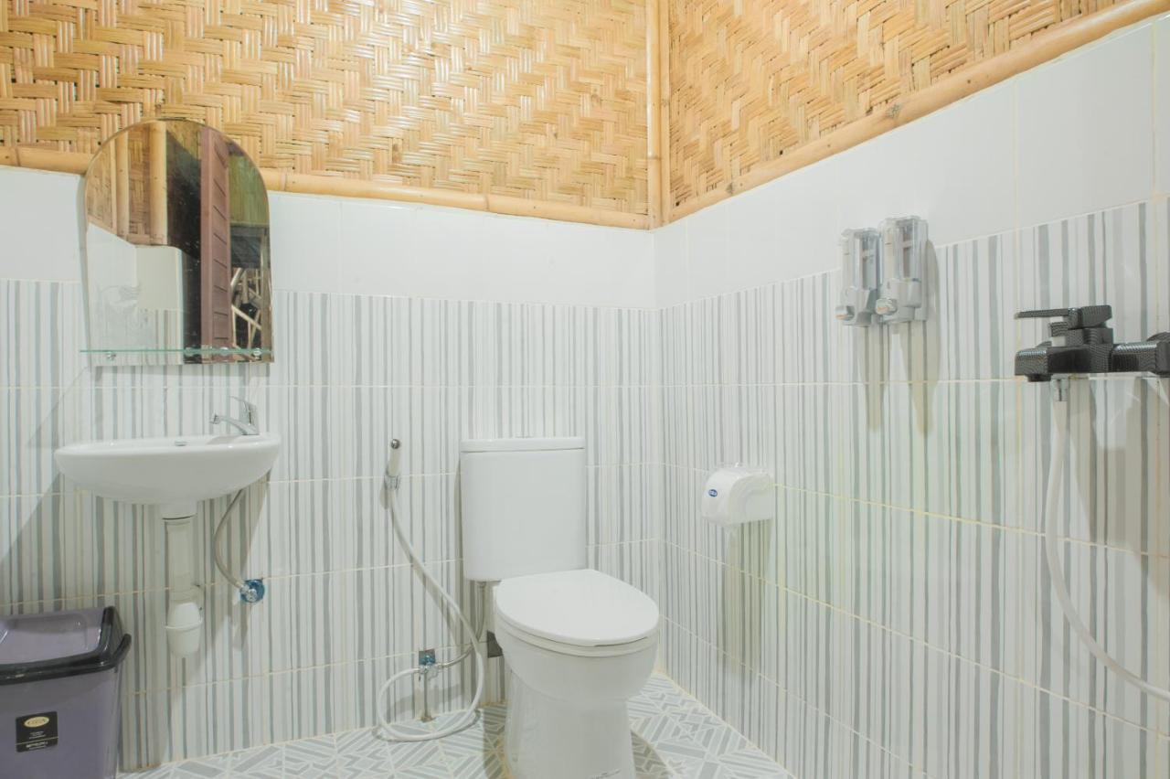 Pondok Bamboo Villa Batununggul Екстер'єр фото